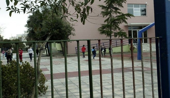Νέες αποκαλύψεις για τη δασκάλα του τρόμου στον Άλιμο  -Φώναζε στα παιδιά «είσαι χαζός» και «είσαι βλάκας»